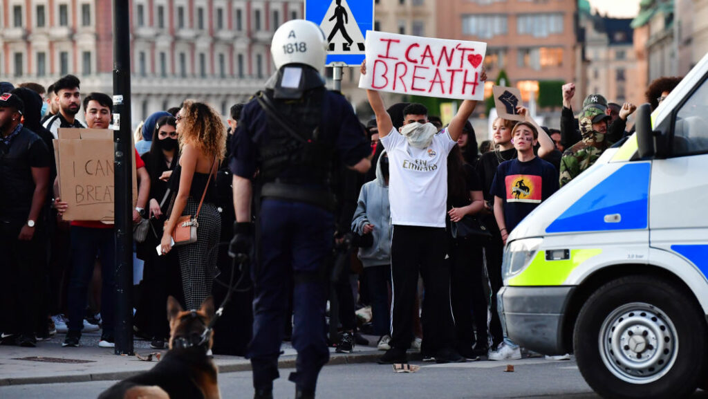 Black Lives Matter ; Stockholm நகரில் GEORGE FLOYD - ஆர்ப்பாட்டம்! 2