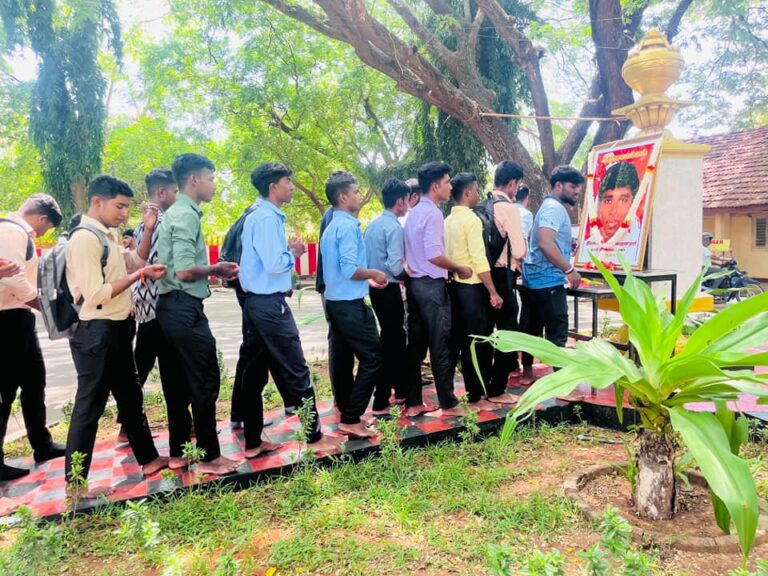 Read more about the article யாழ். பல்கலைக்கழகத்தில் நடைபெற்ற தியாகி பொன்.சிவகுமாரனின் நினைவேந்தல்!!